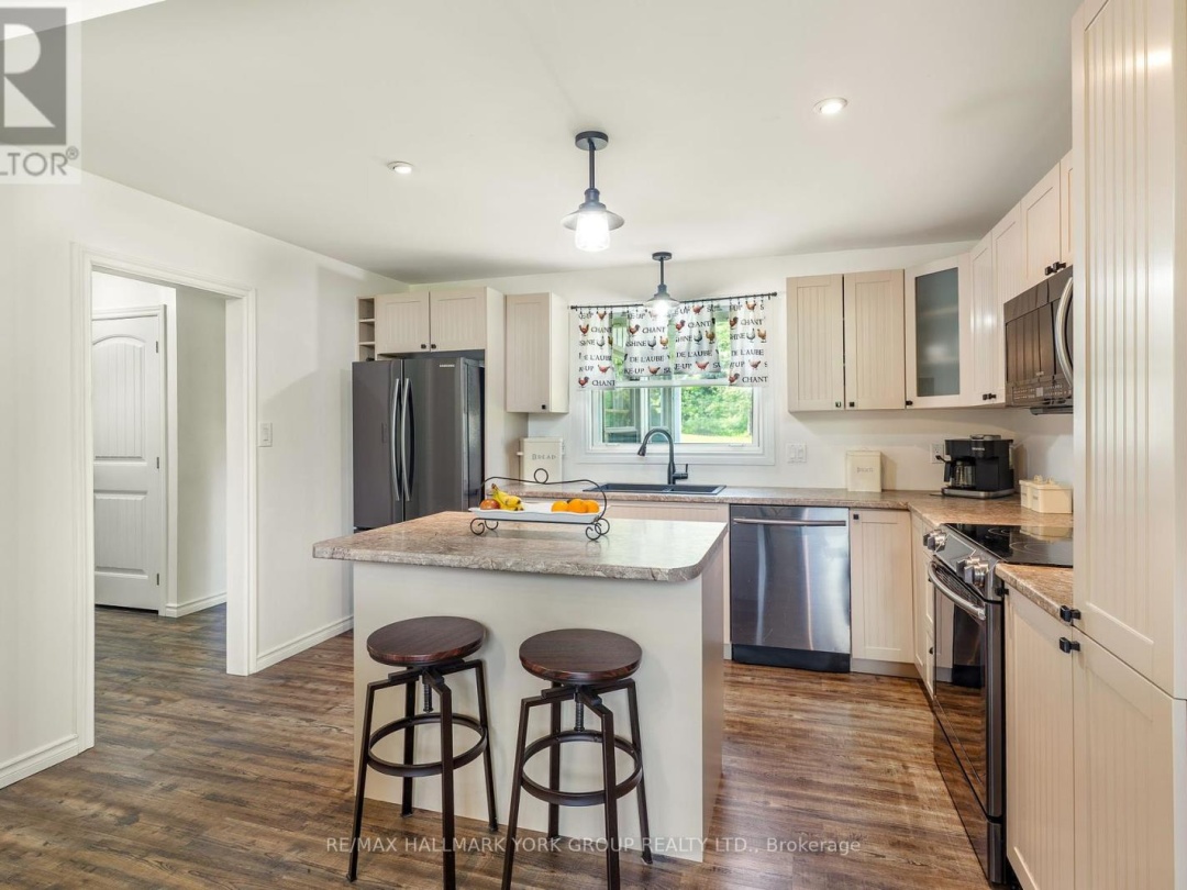 4001 COUNTY 121 ROAD, 