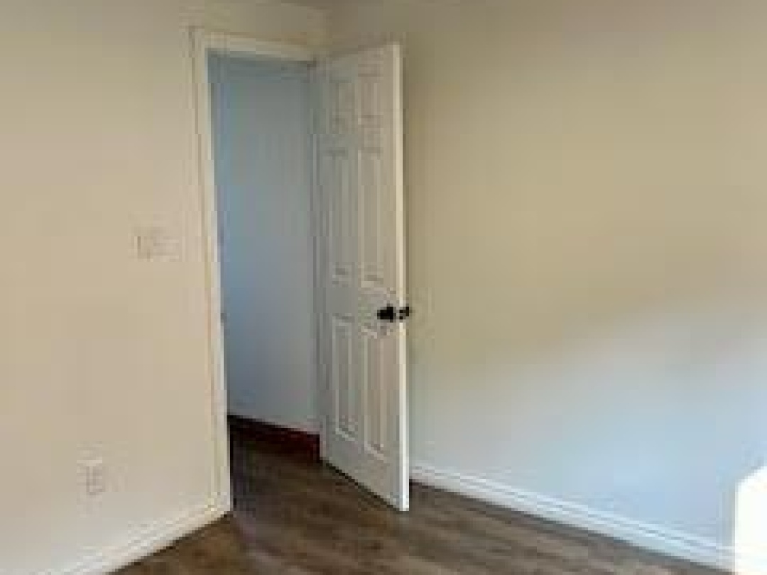 8 - 1701 HIGHWAY 11,