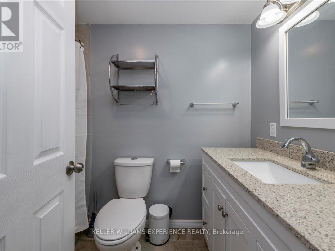 35 CHAMPLAIN CRESCENT, 