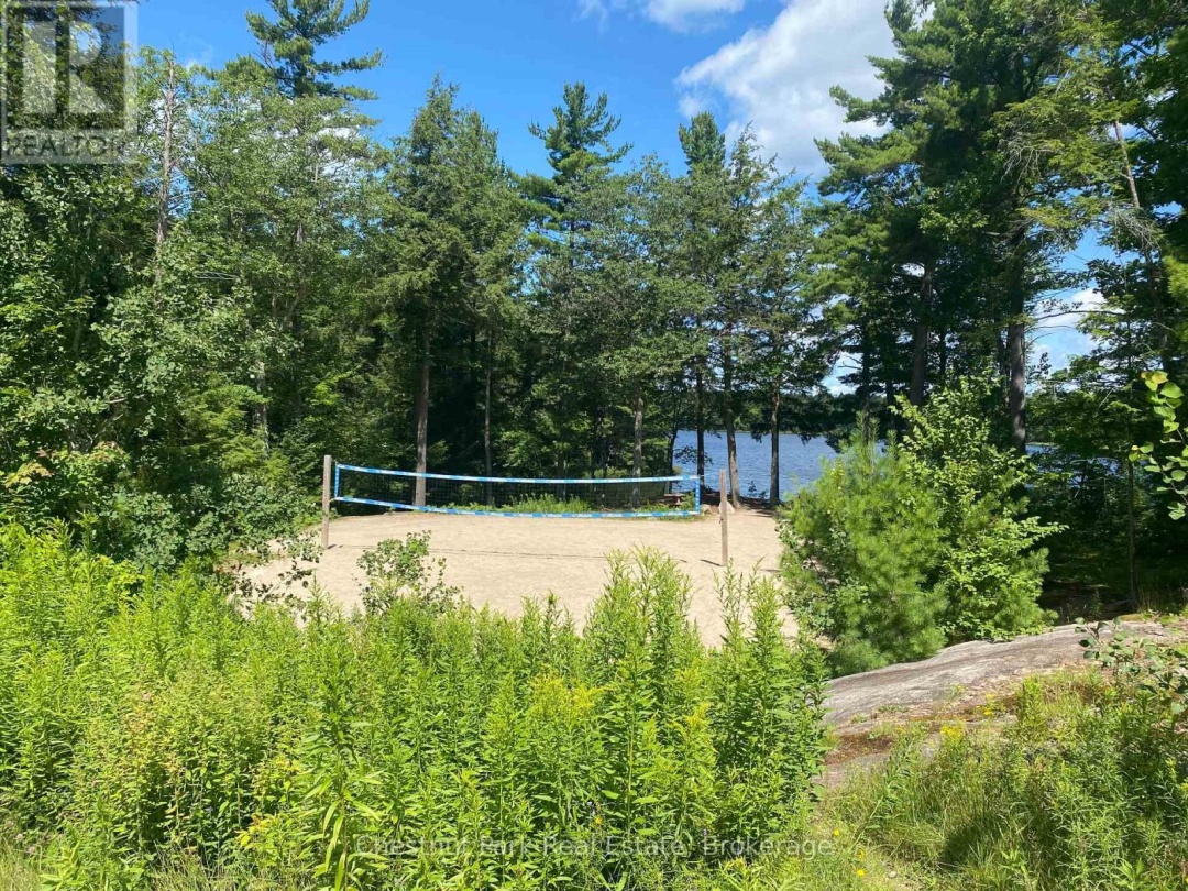 101 Glen Abbey Way, Lake Joseph