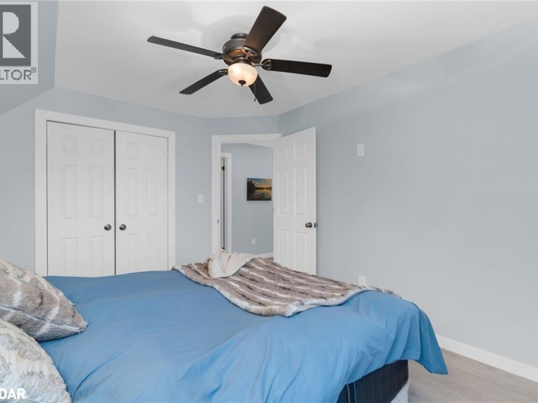 14 FETTERLY Street N, 