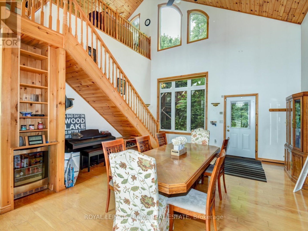 1013 MERRICK DRIVE, Wood Lake