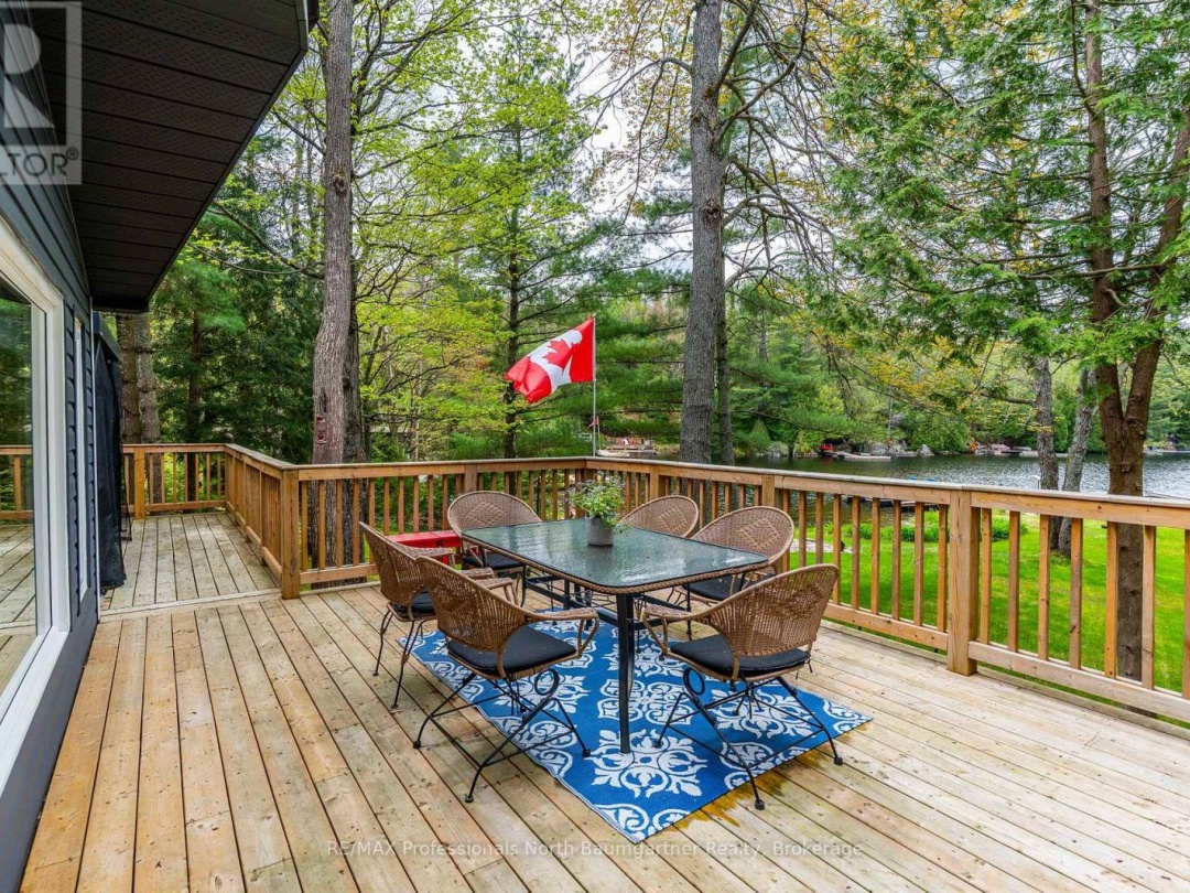 2129 Telephone Bay Road, Highlands East