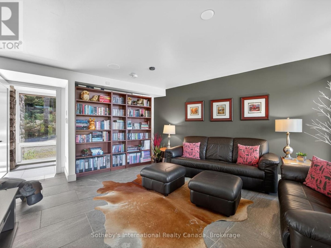 463 OTTER LAKE ROAD, 