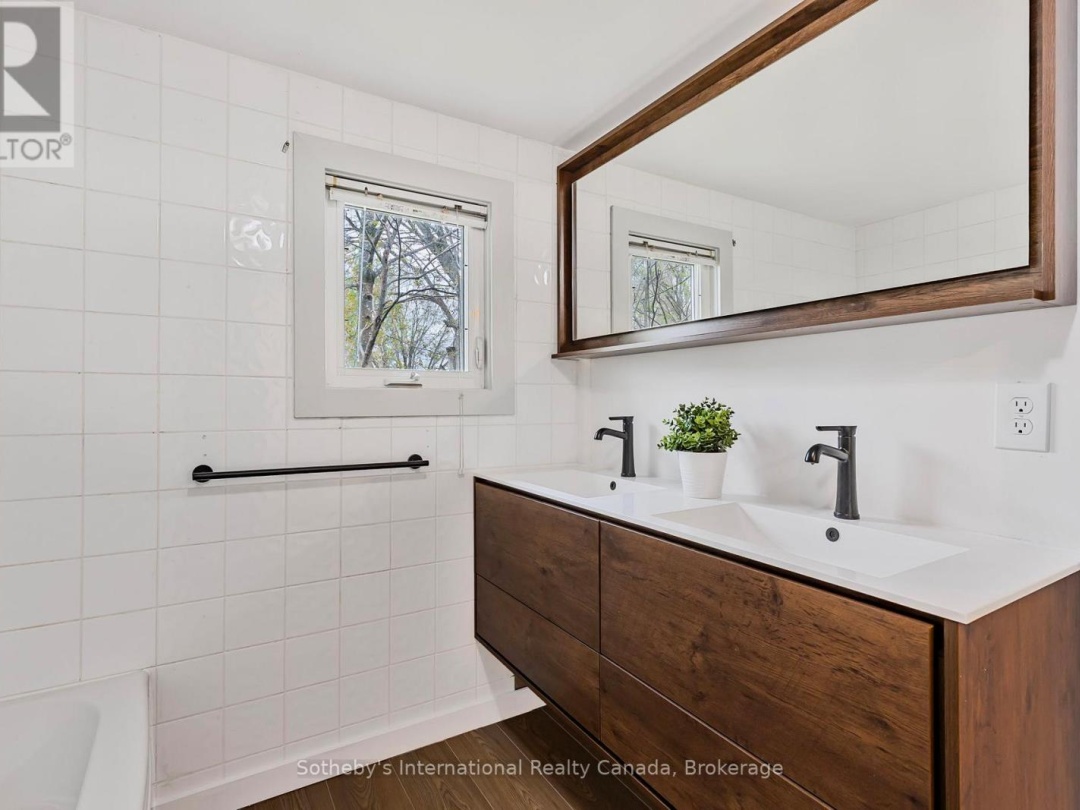 266 PORT HOOVER ROAD, 