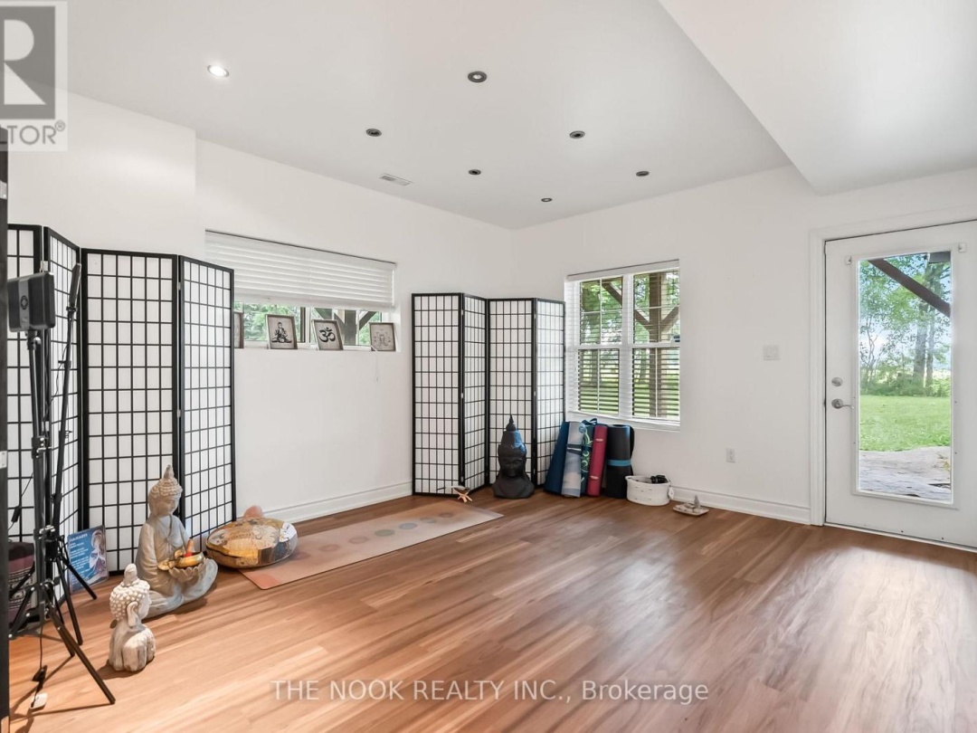 275 VALENTIA ROAD, 