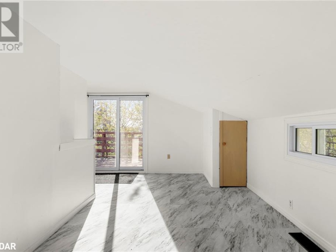 3 COURTLAND Street, 