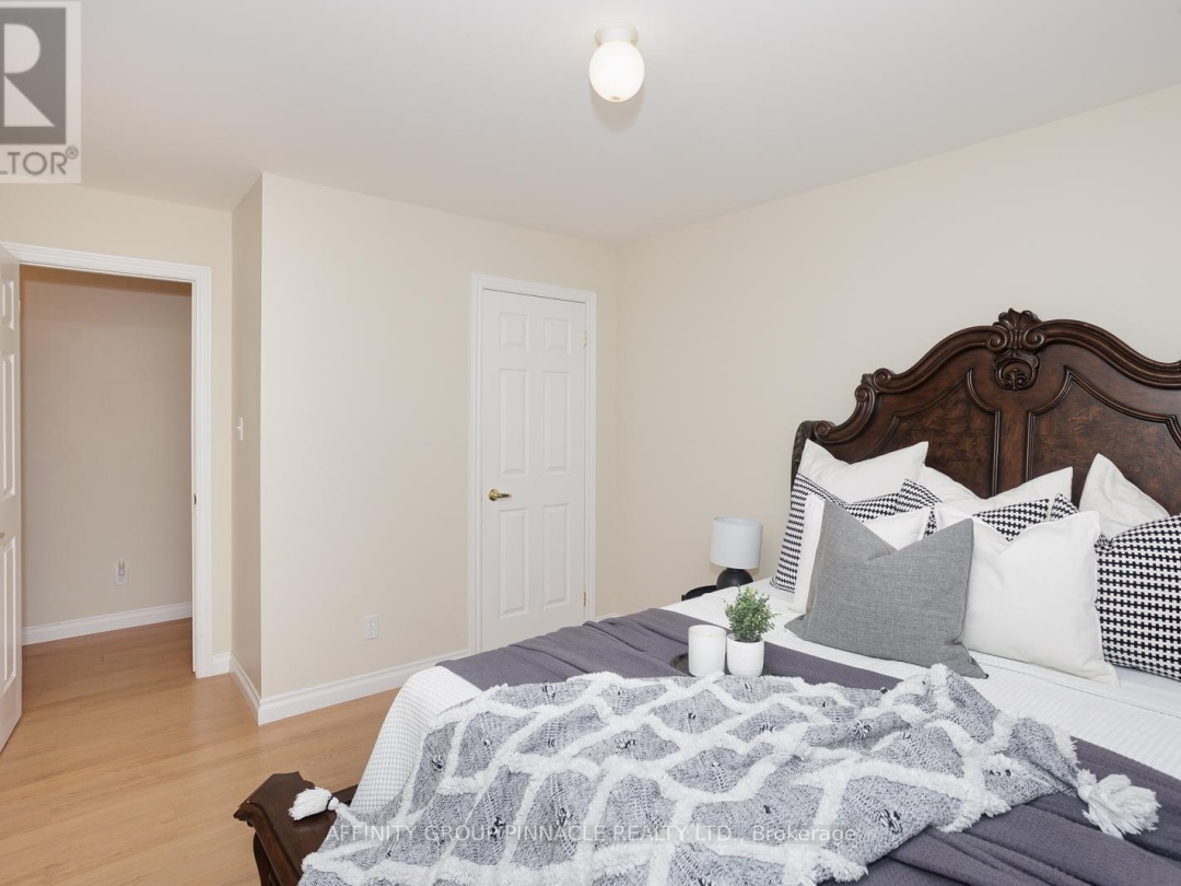 36 BALL AVENUE E, Talbot River