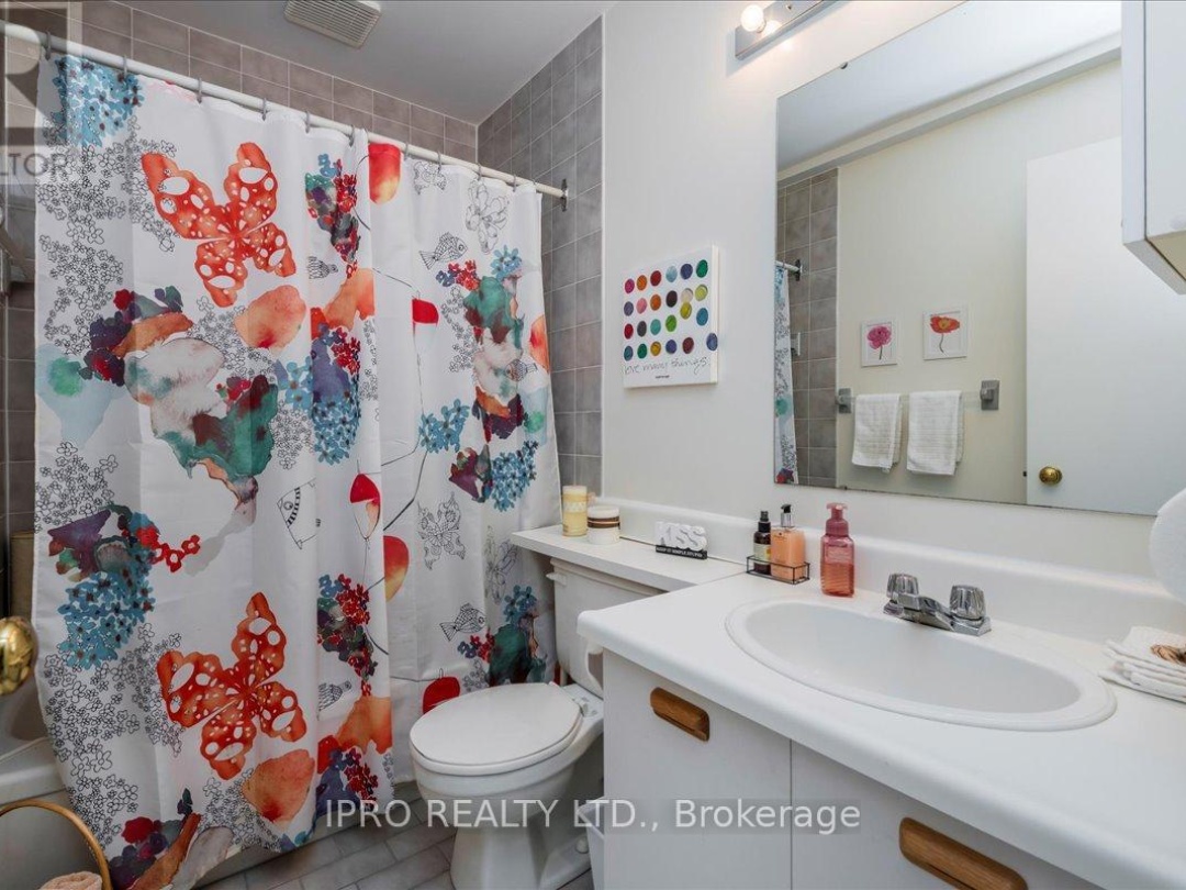 21 71 Laguna Parkway Parkway, Lake Simcoe