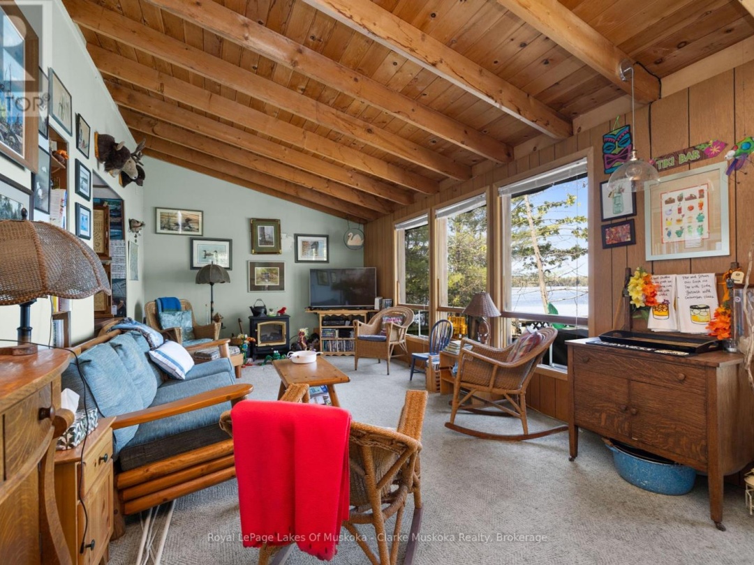 185 WOODLAND TRAIL, 