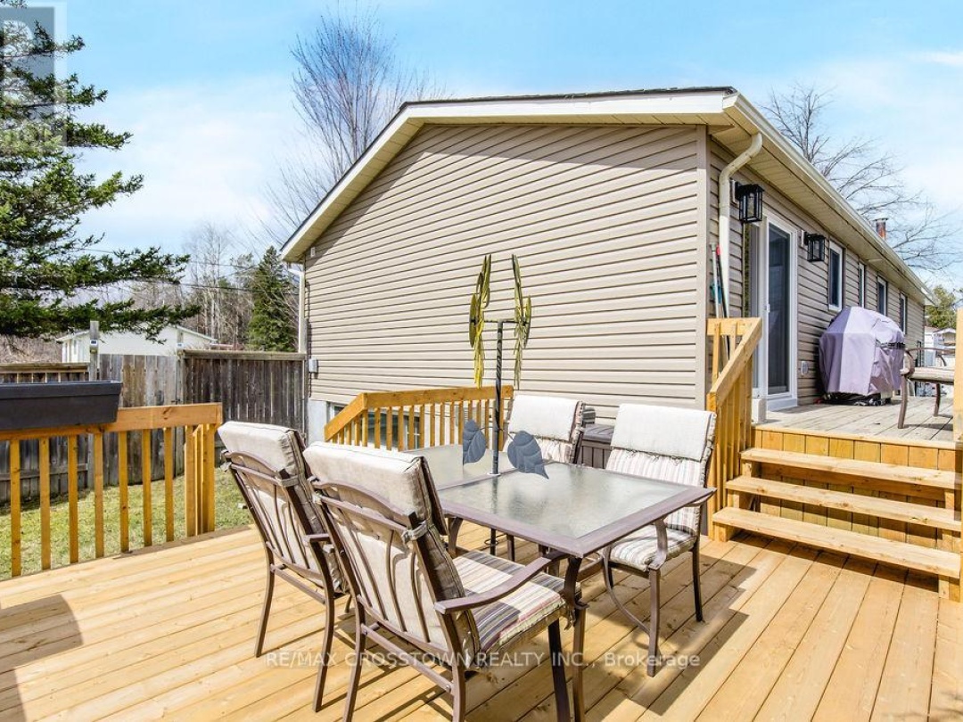 493 7Th Avenue, Tay (Port McNicoll)