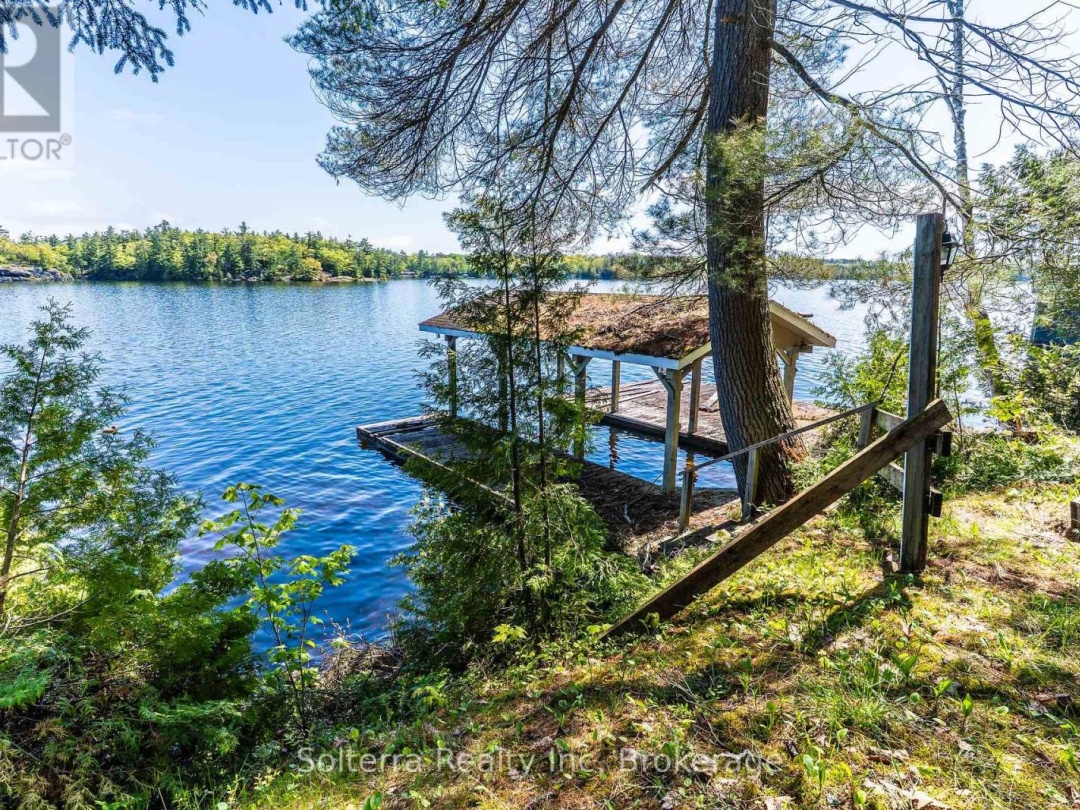 1185 Parkers Point Road E, Lake Muskoka