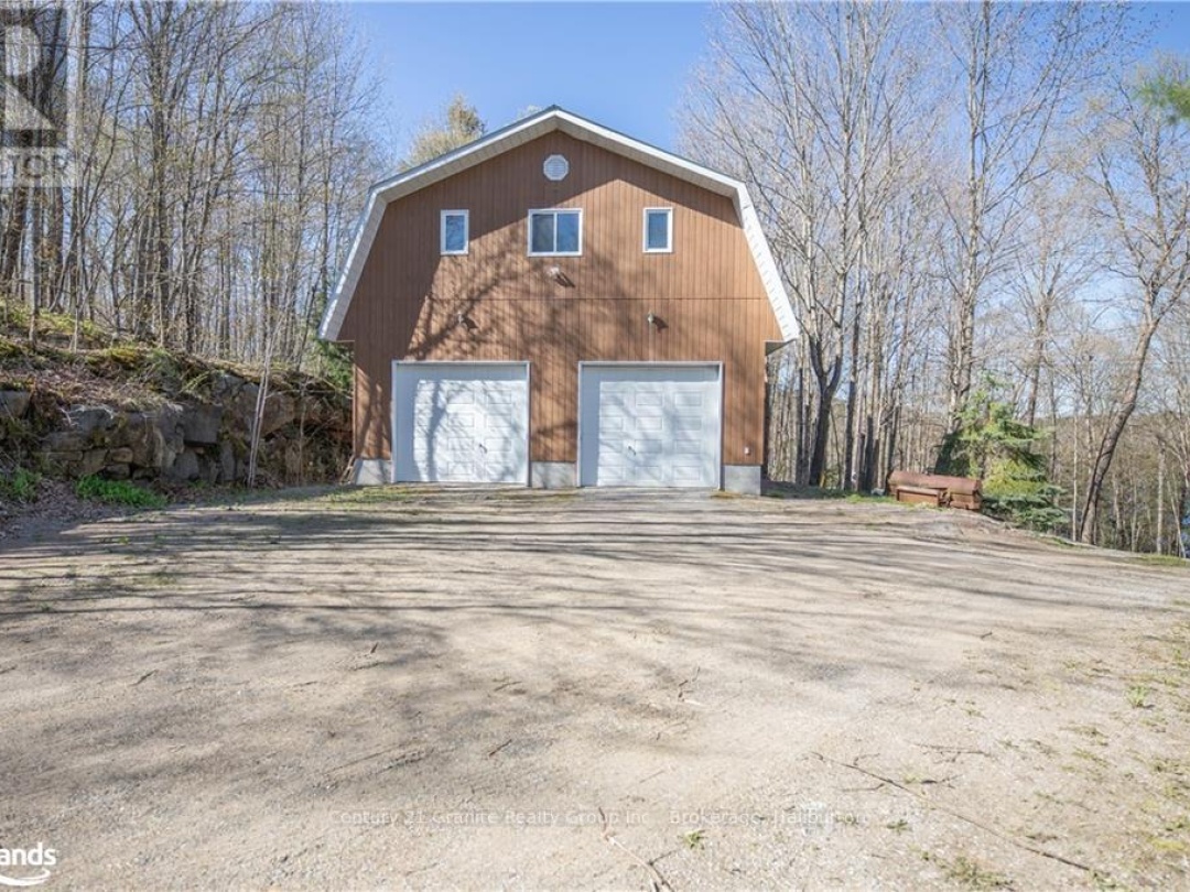 1016 Pegg Drive, Kennisis Lake