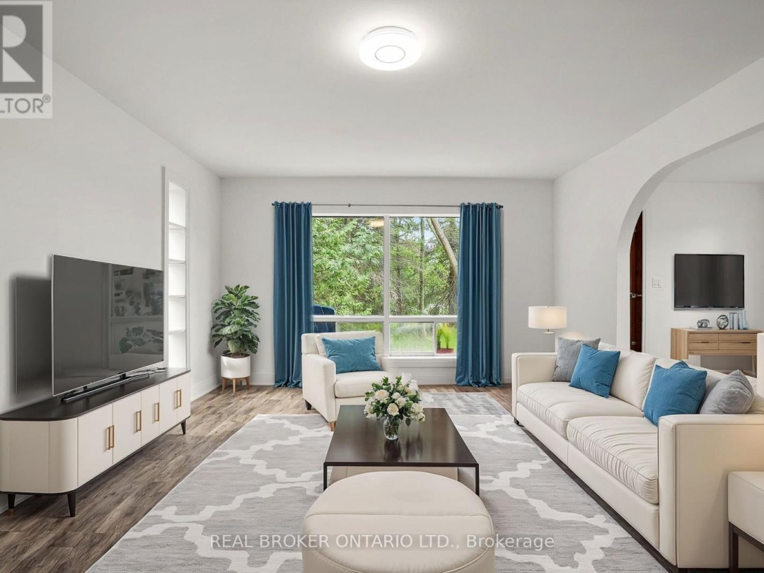 261 PORTAGE ROAD, Canal Lake