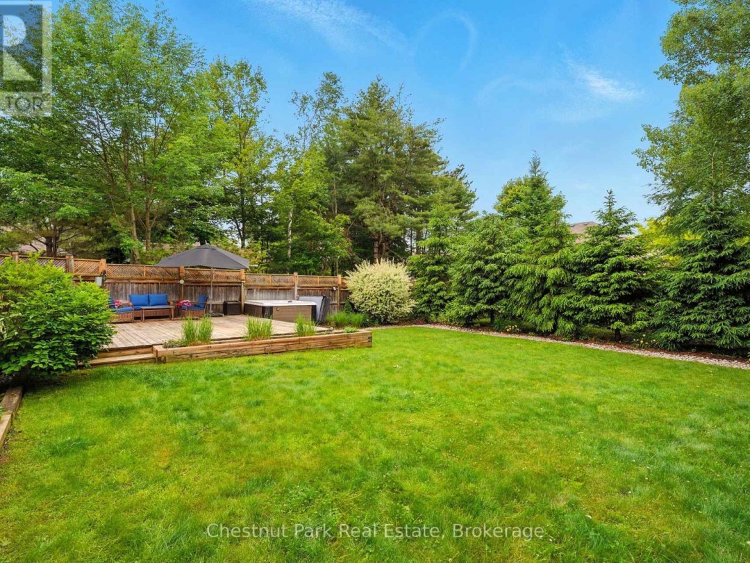 33 CLEARBROOK TRAIL, 