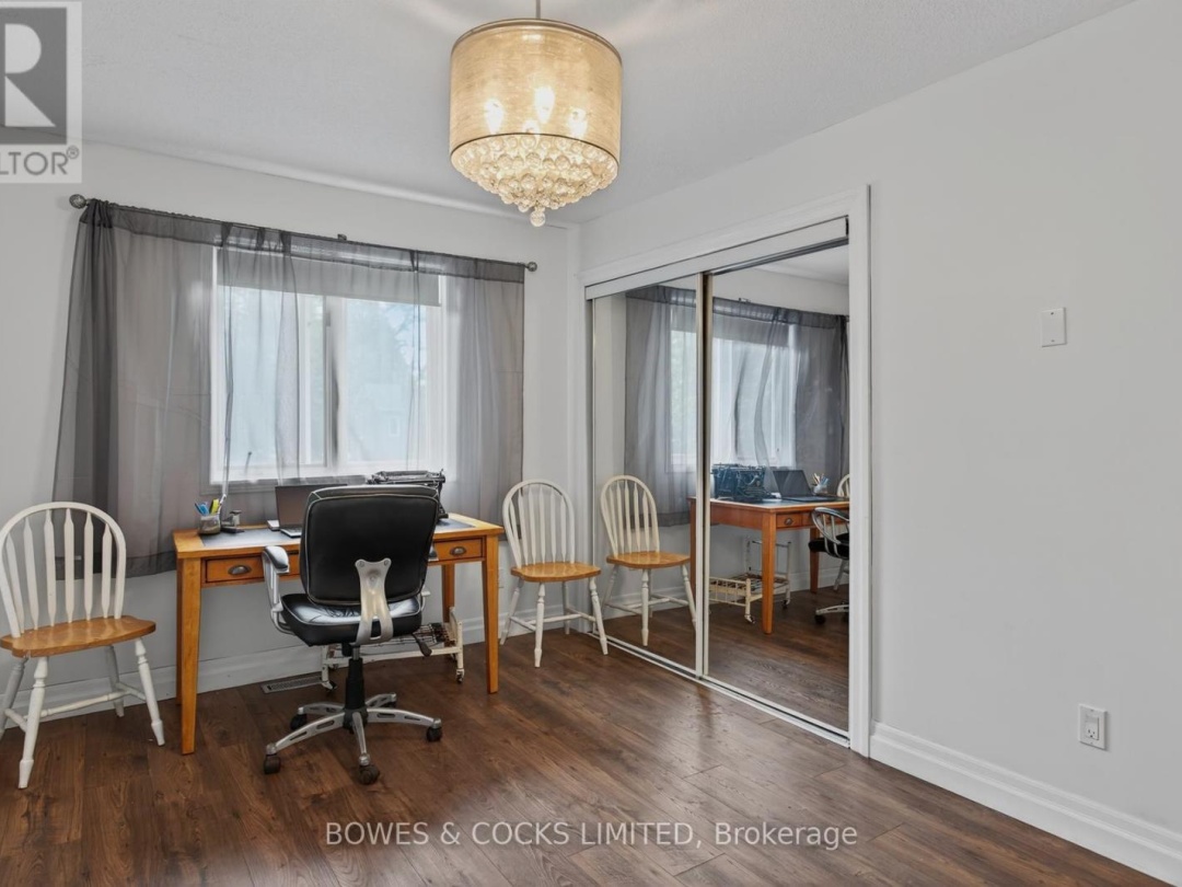 284 PORT HOOVER ROAD, 