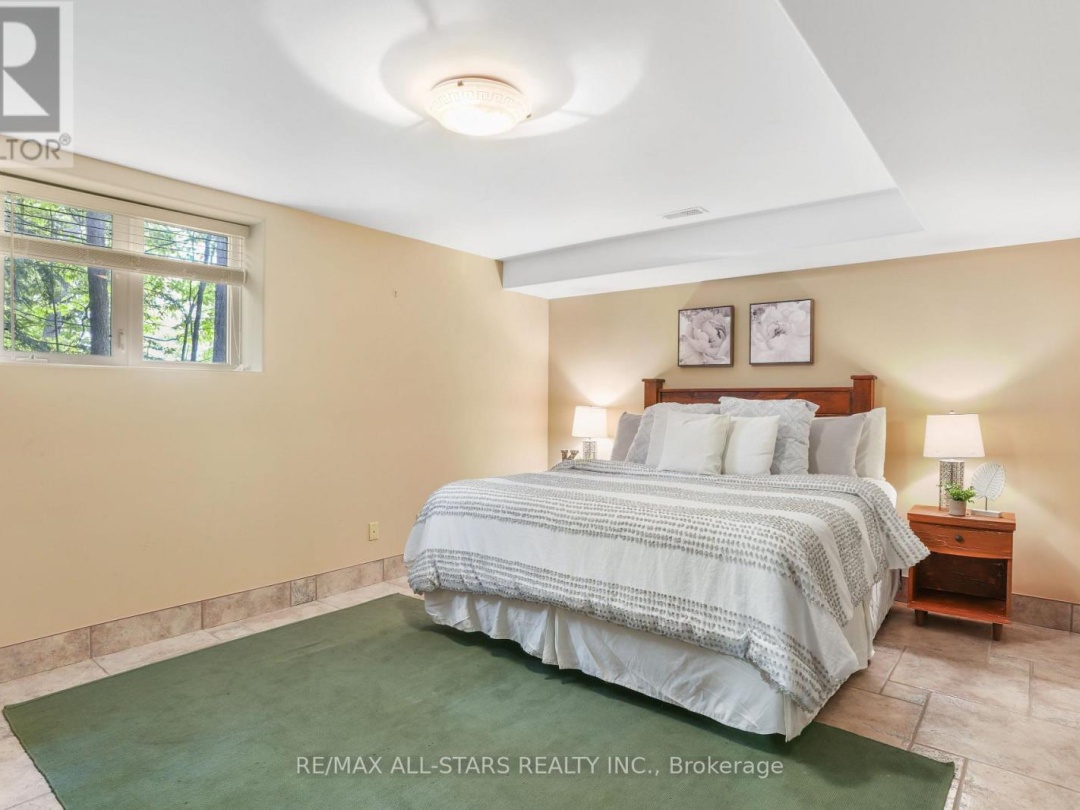 9 Evergreen Way, Little Bald Lake