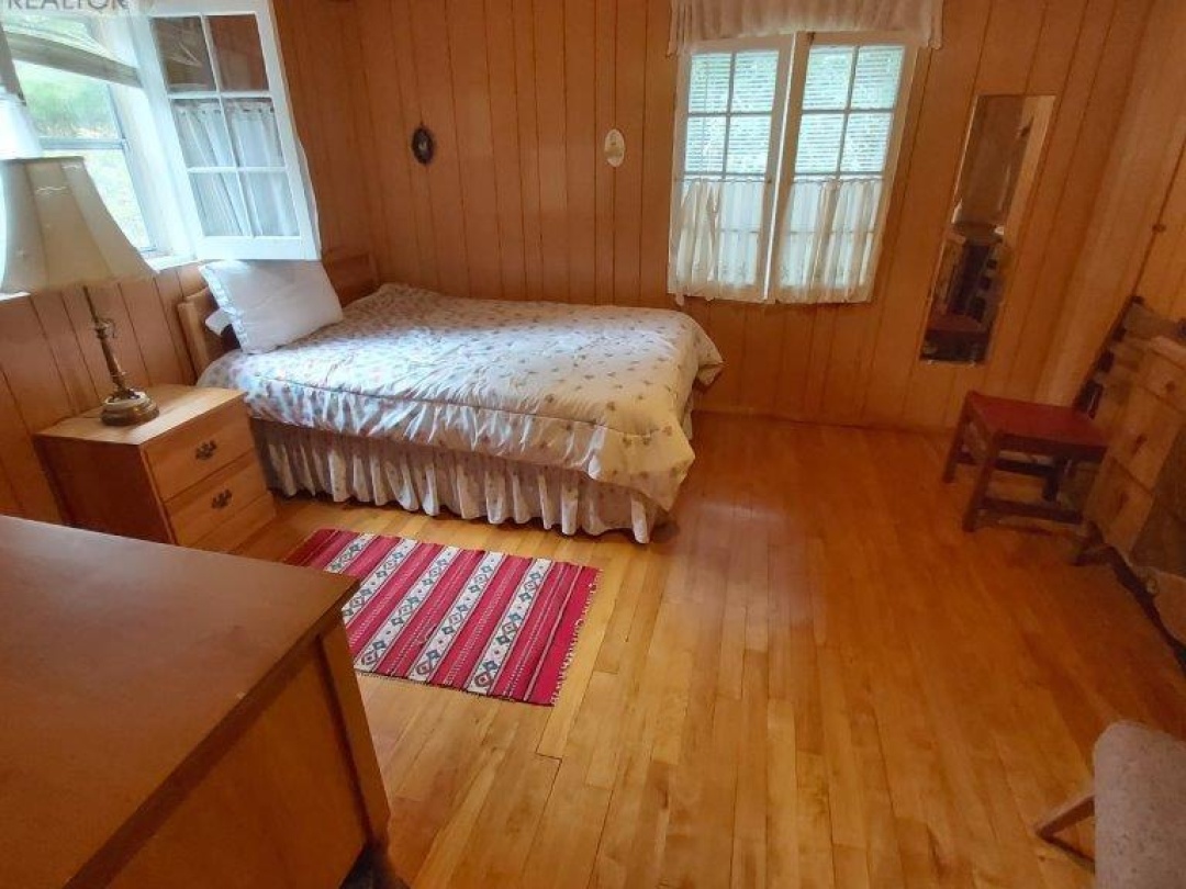 2 2 1051 Wigwam Lodge Road, Kahshe Lake