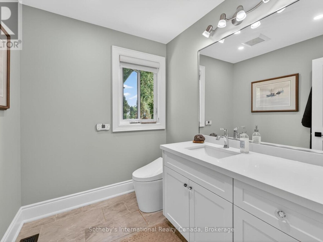 1082 BEAUMONT FARM ROAD, 