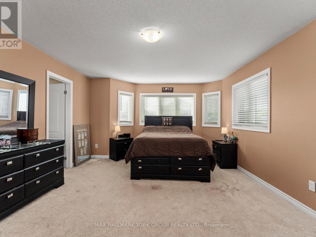 1 Furniss Street, Lake Simcoe