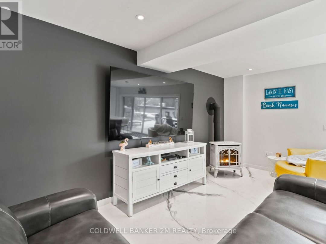 1174 BIRCH NARROWS ROAD, 