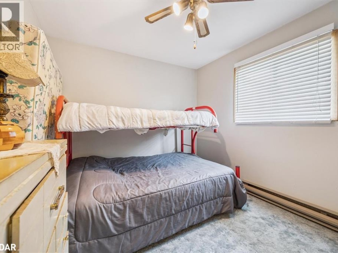 2762 LONE BIRCH Trail, 
