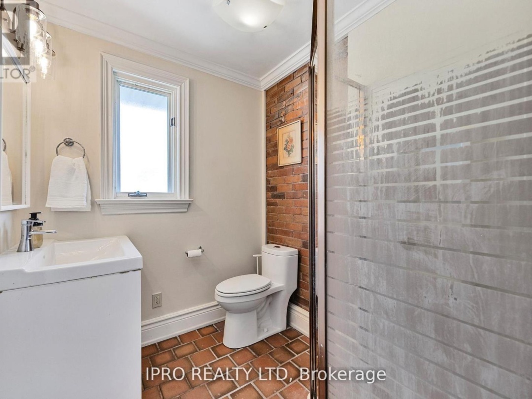280 MARY STREET, 