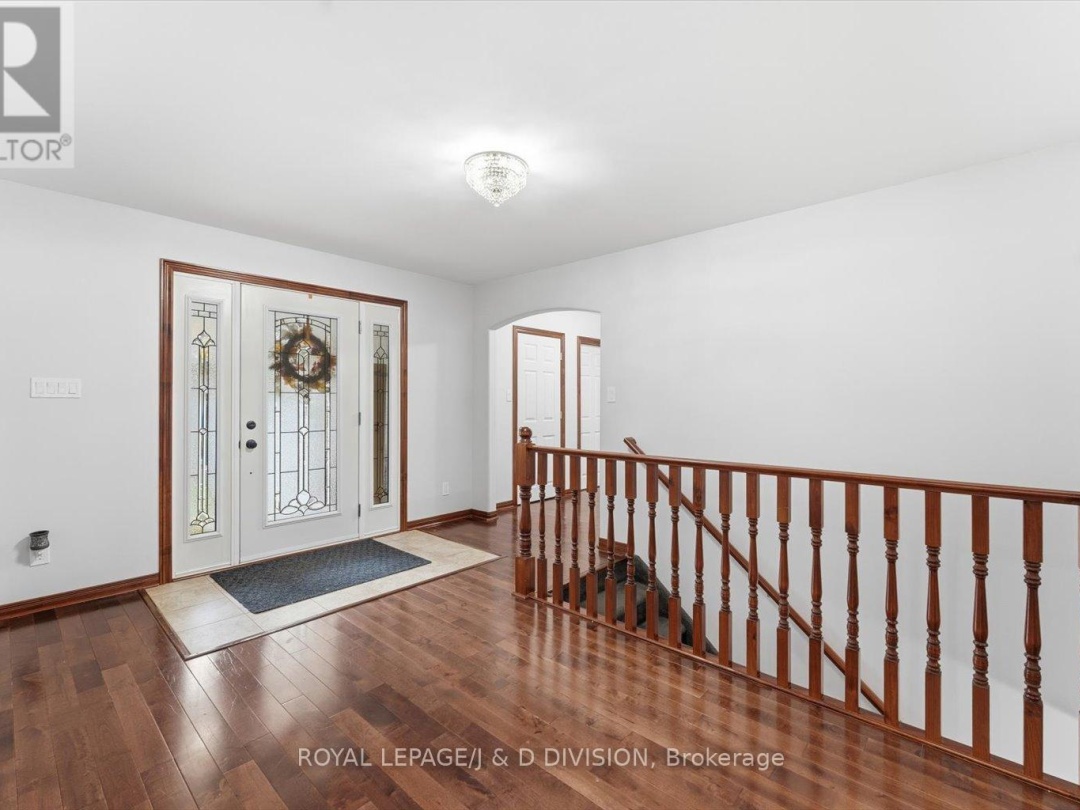 2925 PINECONE TRAIL, 