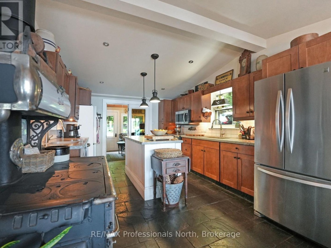 61 FR 327A ROAD, 