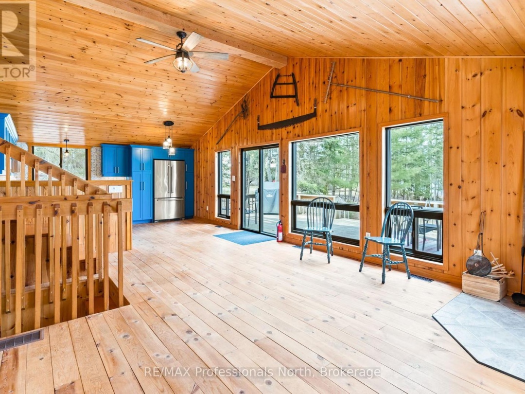 1011 Serpentine Lane, Mountain Lake