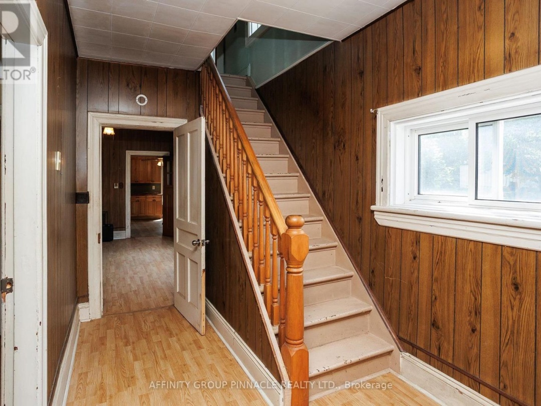 1850 VICTORIA ROAD, 