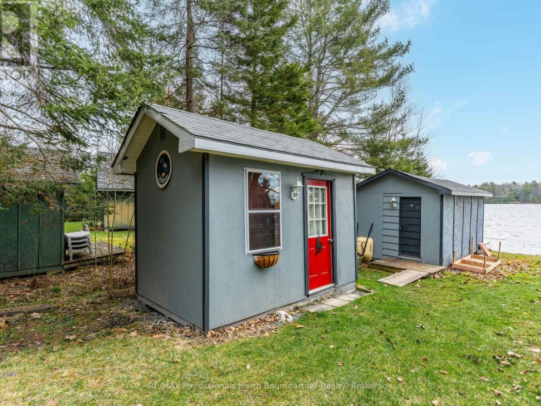 1175 Twin Rocks Lane, Kushog Lake