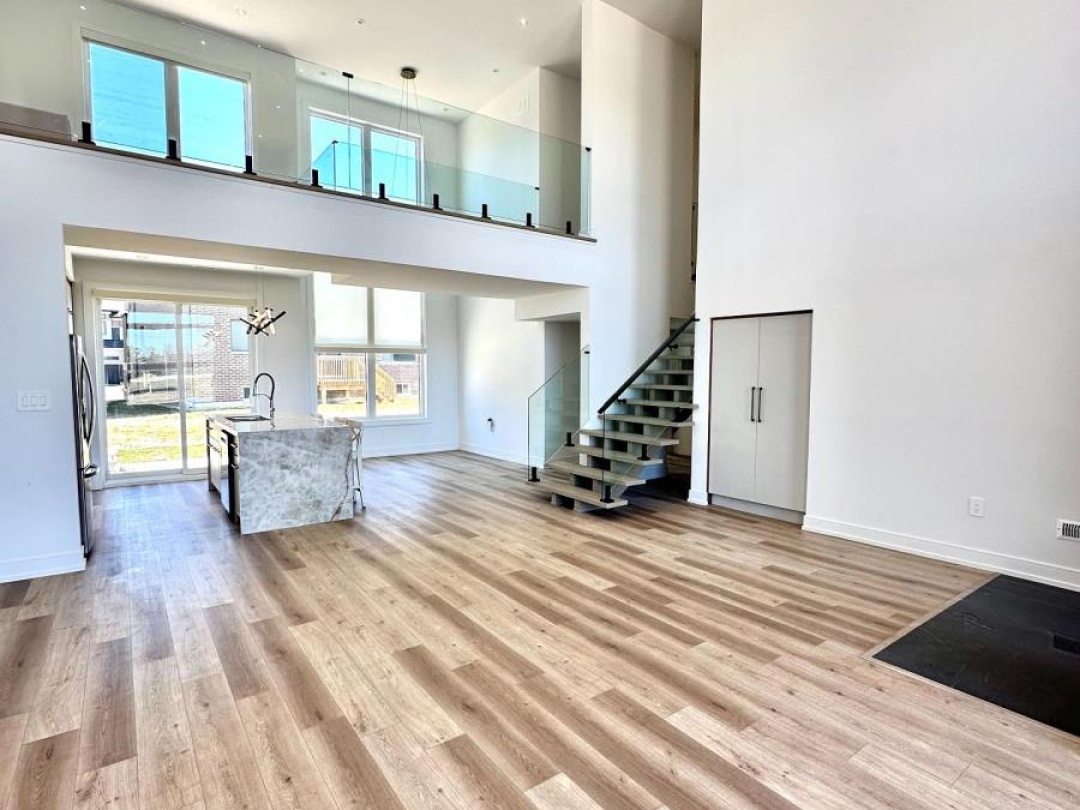 3706 QUAYSIDE DRIVE, 