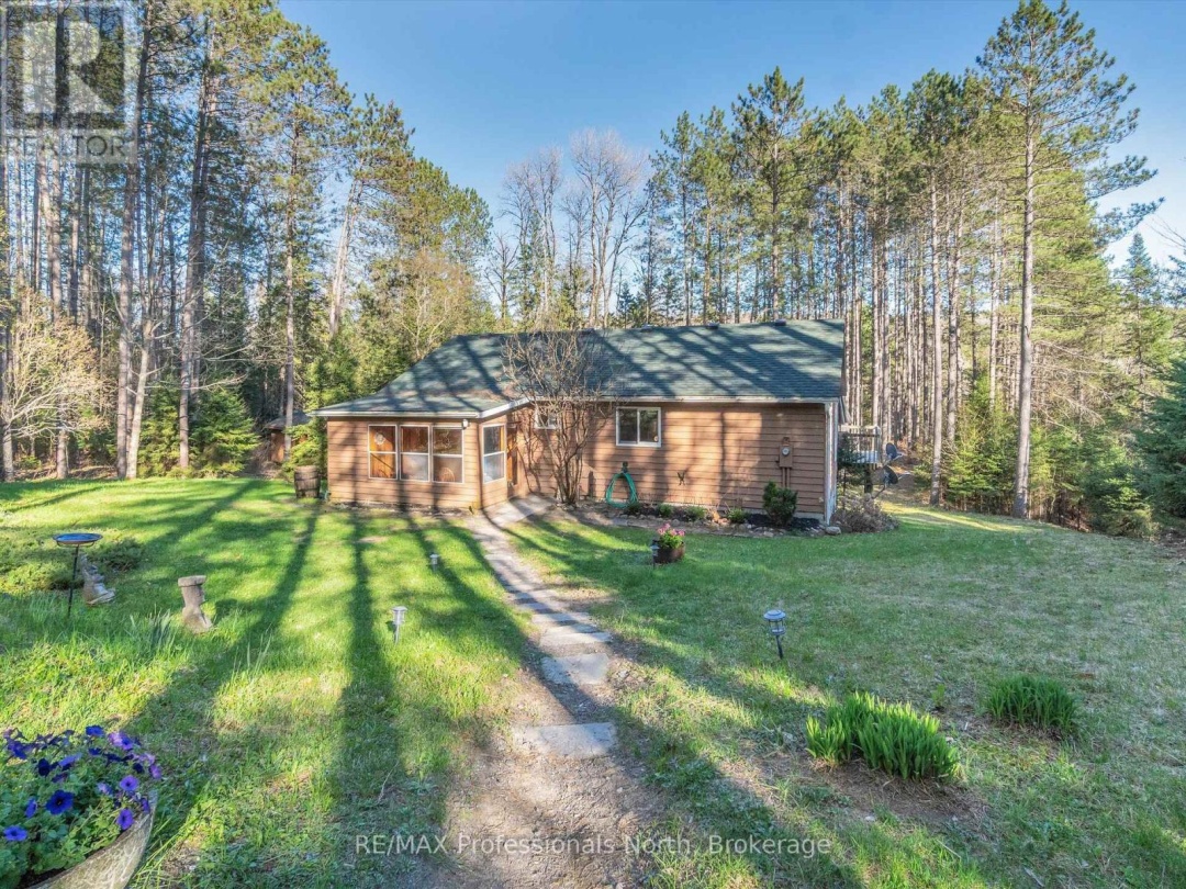 1273 Williamsport Road, Big East Lake