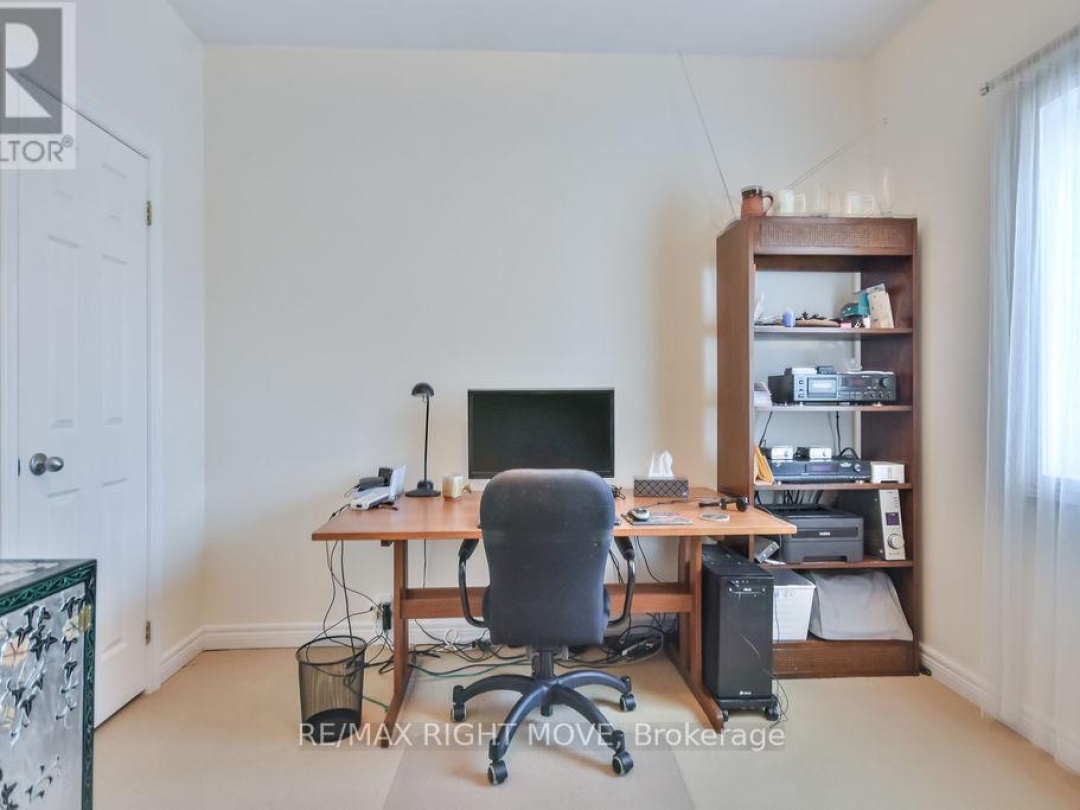 14 Sandlewood Trail, Ramara
