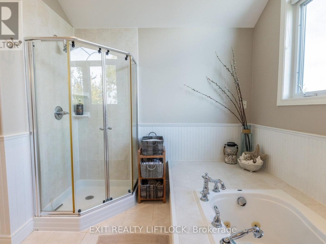 129 STINSON'S BAY ROAD, 