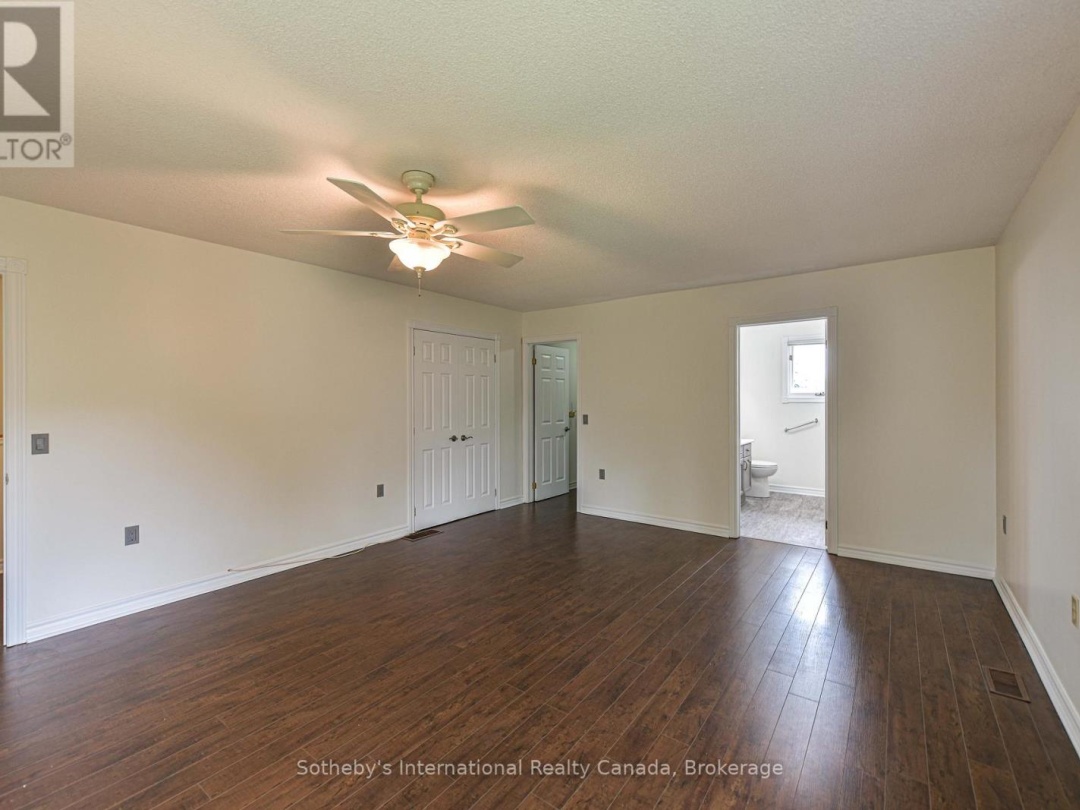 101 - 10 MUSEUM DRIVE, 