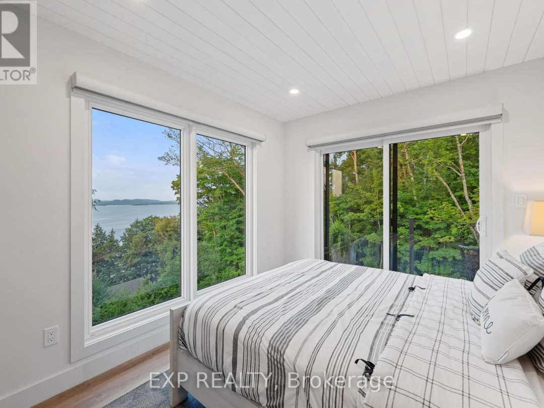 124 Claren Crescent, Lake Vernon