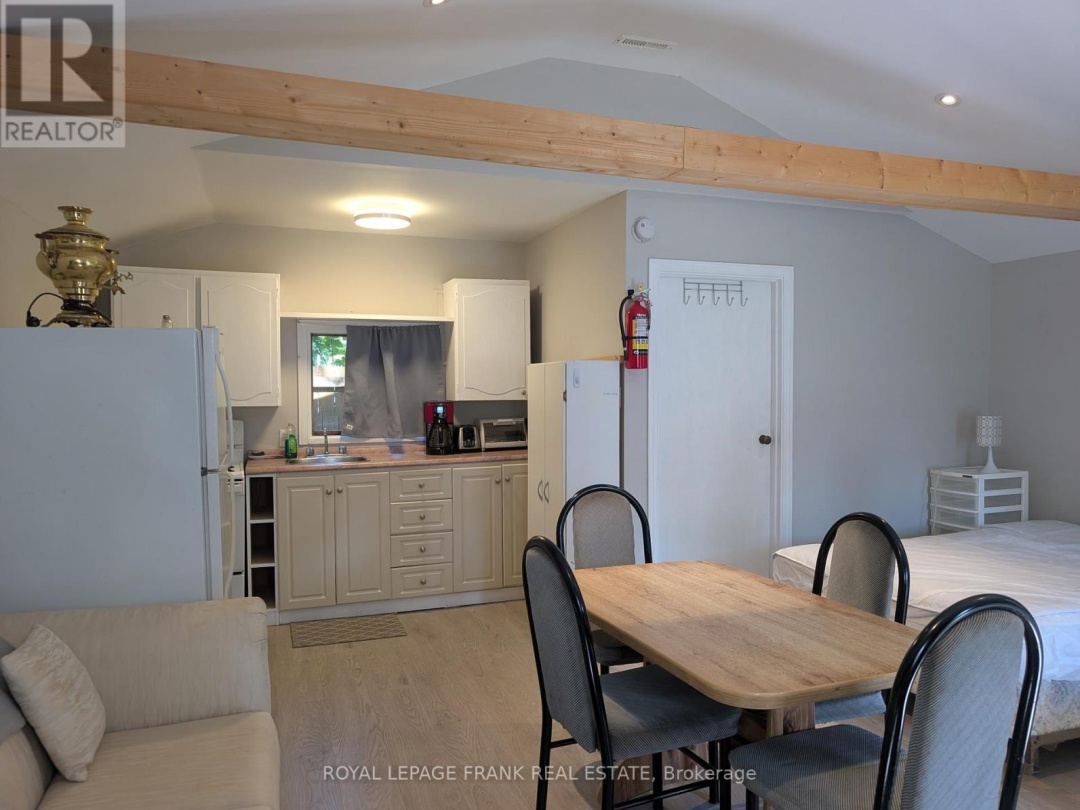 4 - 230-232 LAKE DALRYMPLE ROAD, 
