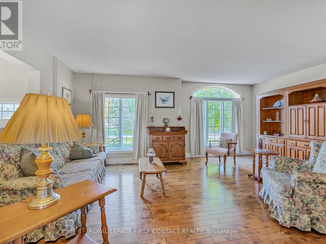 93 Bayshore Drive, Ramara