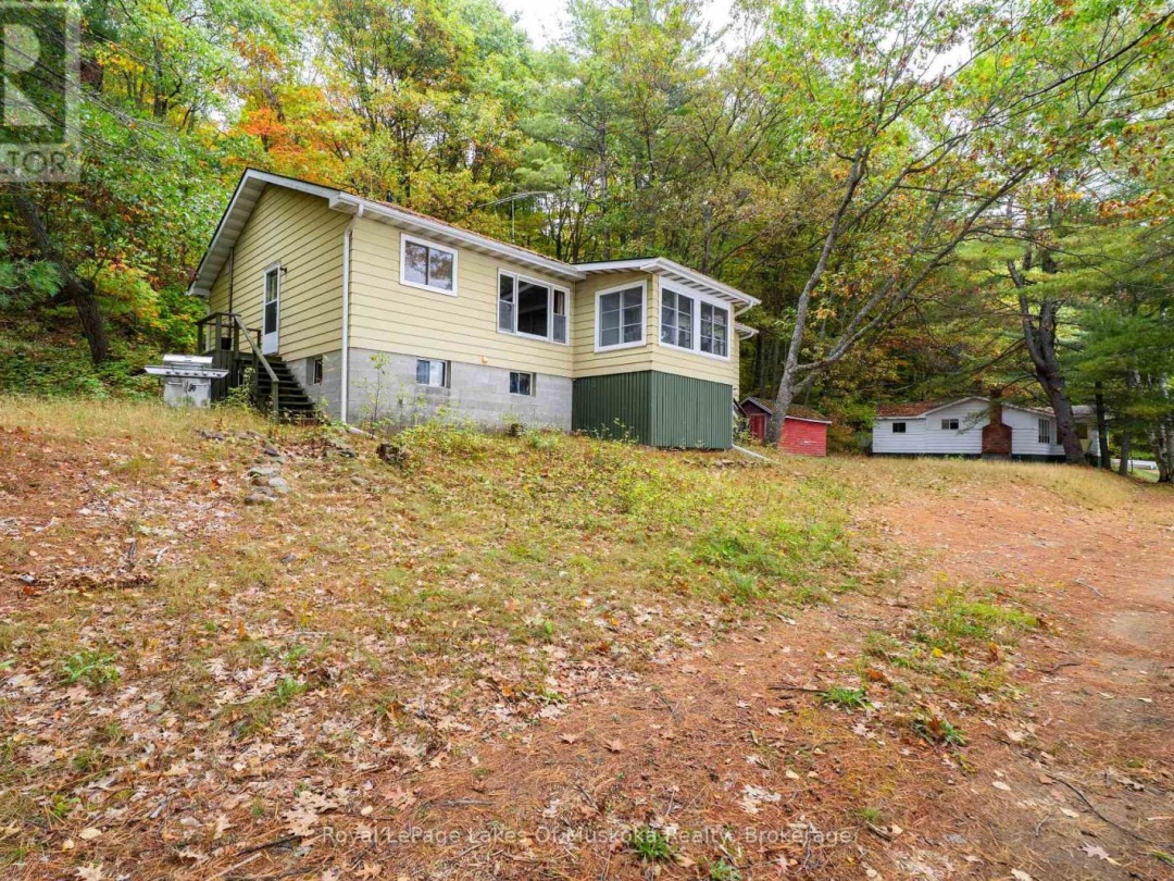 3384 SOUTH PORTAGE ROAD, 