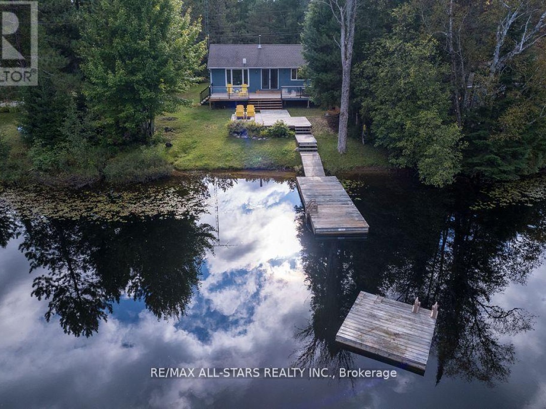 1086 Cameron Lane, Little Cameron Lake