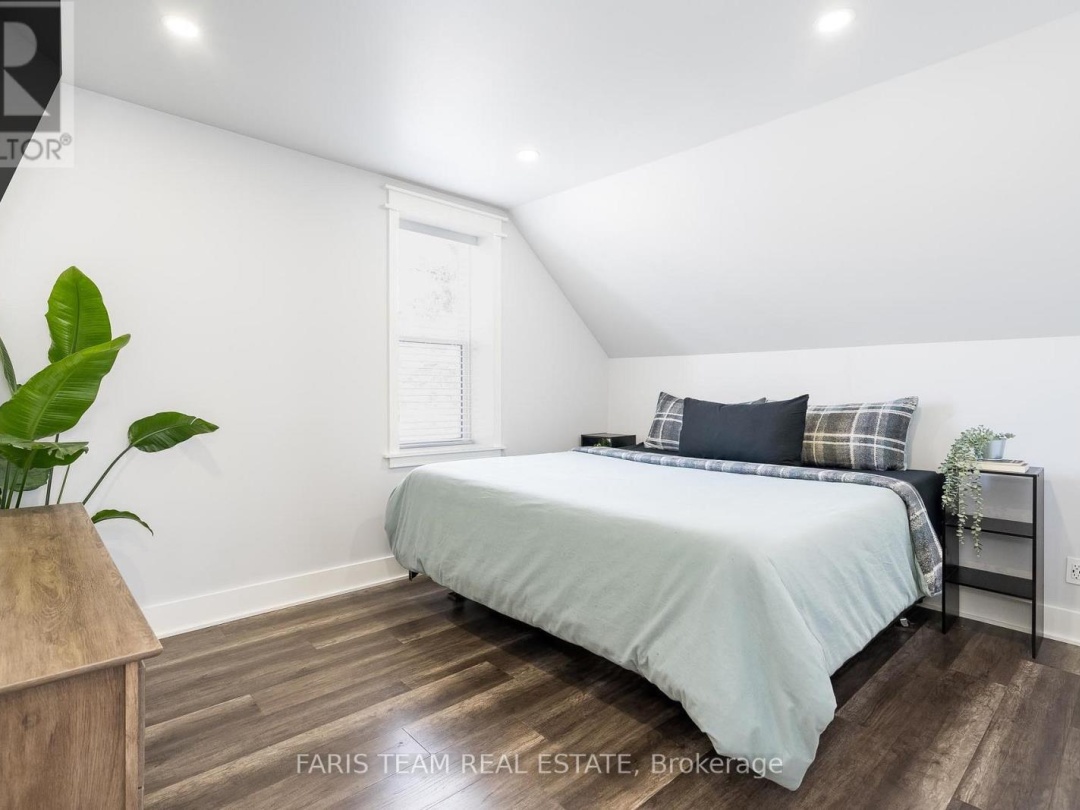 9564 HIGHWAY 12, Oro-Medonte