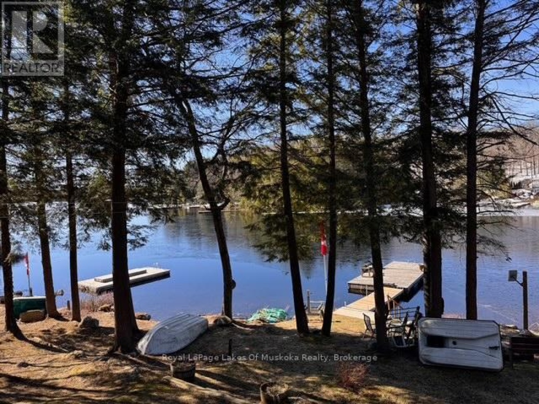 1019 Lakeshore Road N, Leech Lake