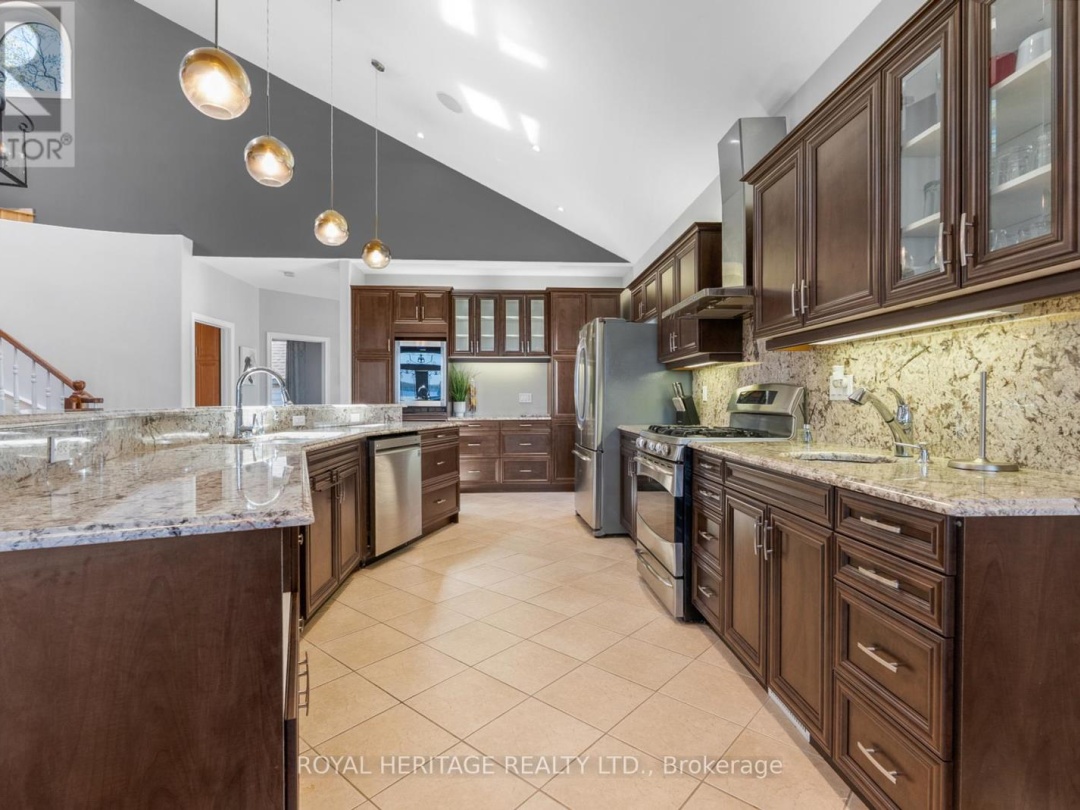 34 Hills Road, Pigeon Lake