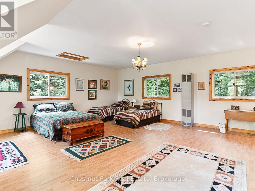 1669 NEWTON STREET, Redstone Lake