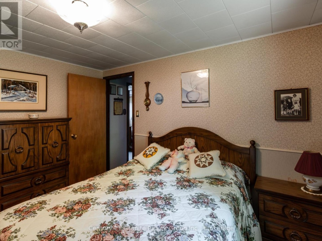 1137 SULLIVAN DRIVE, 