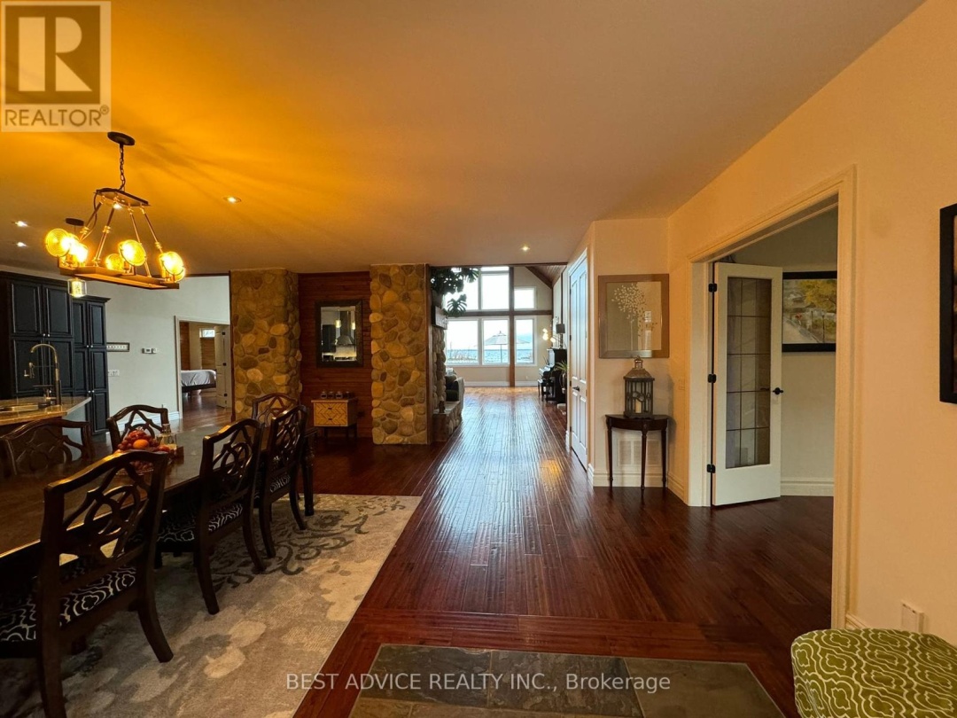 9 Fernwood Lane, Lake Simcoe