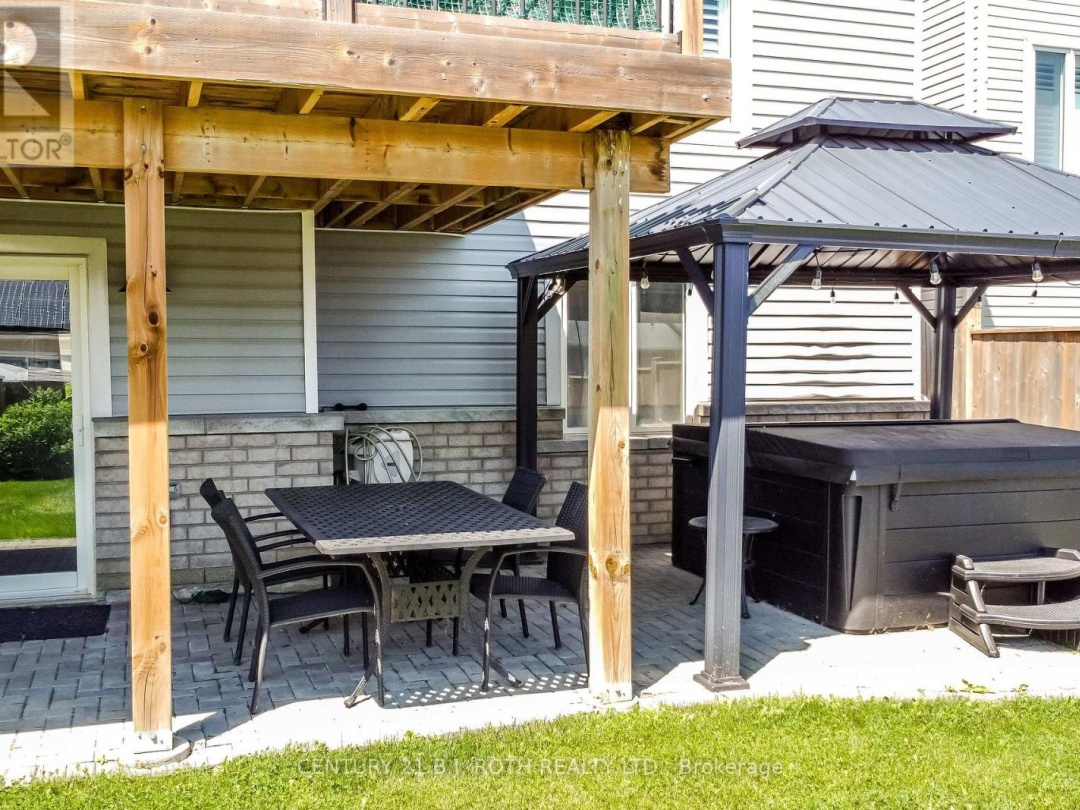 3089 EMPEROR DRIVE, 