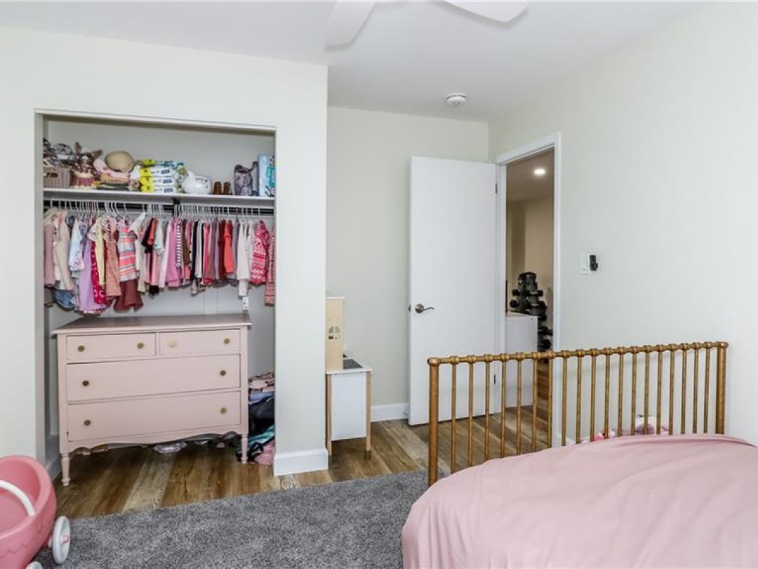1 MARIPOSA Drive, 